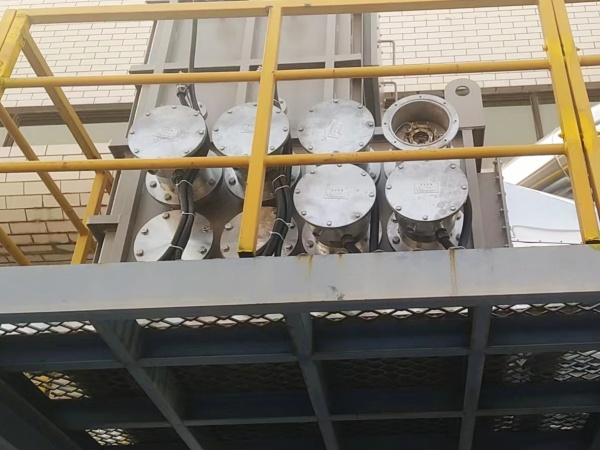 1741330096305043.jpg 90kw煙氣加熱器_副本.jpg